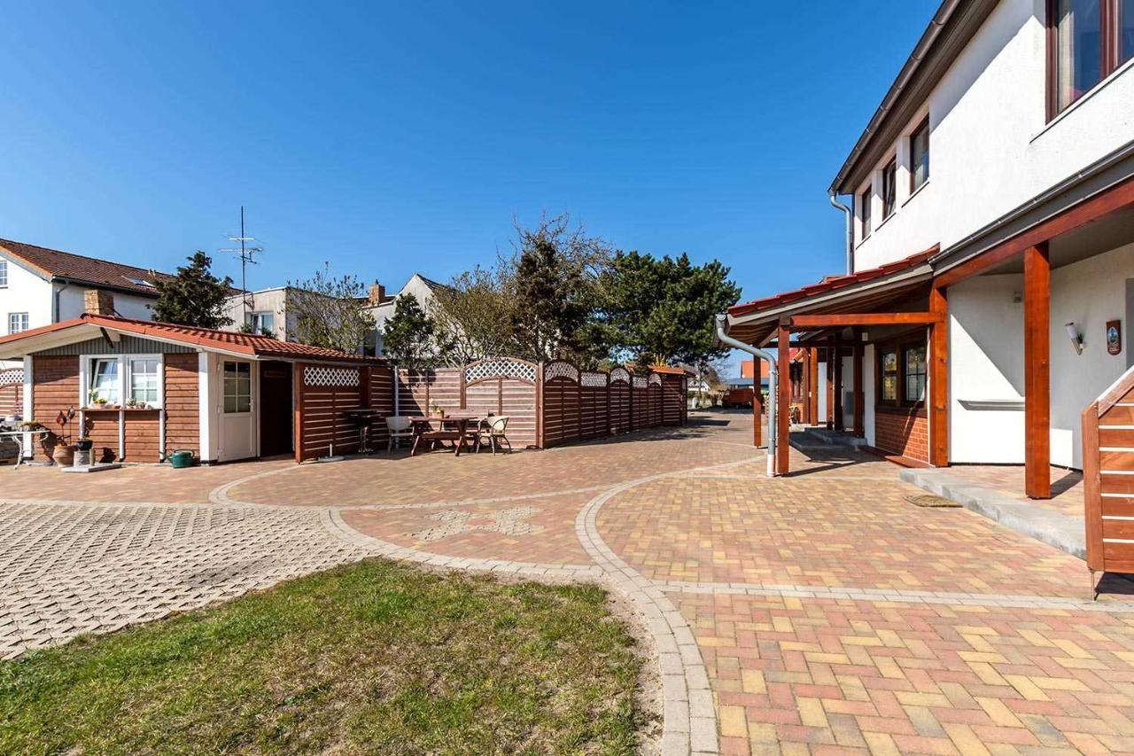 Schoene Ferienwohnungen Am Lobber Deich Exterior foto