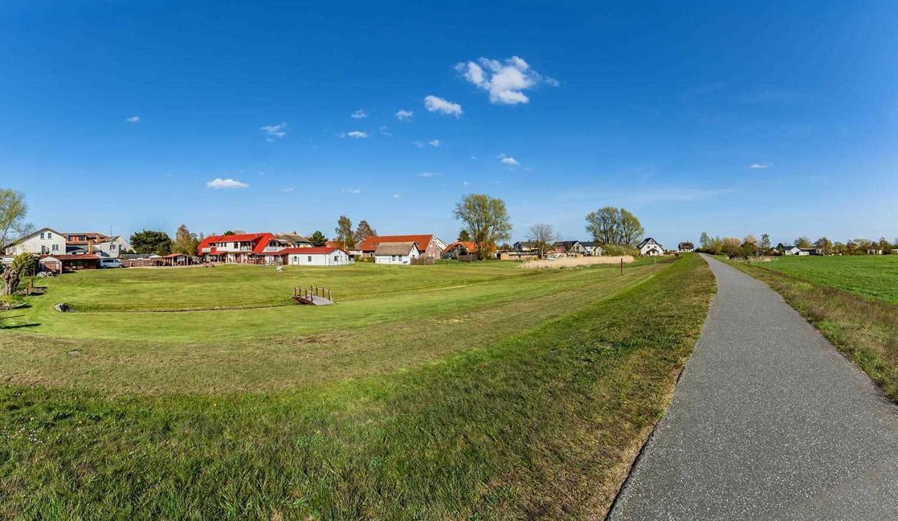 Schoene Ferienwohnungen Am Lobber Deich Exterior foto